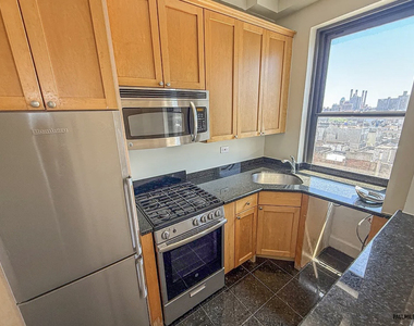 166 2nd Avenue - Photo Thumbnail 4