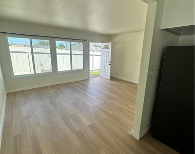 4555 W 165th St. - Photo Thumbnail 4