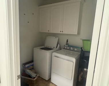 9509 Venetian - Photo Thumbnail 13