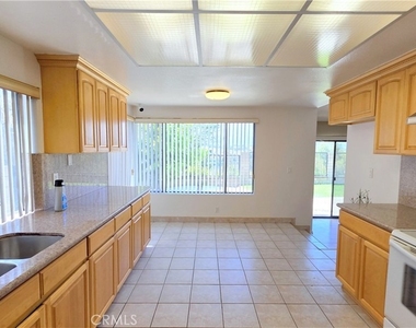 21355 Chirping Sparrow Road - Photo Thumbnail 7