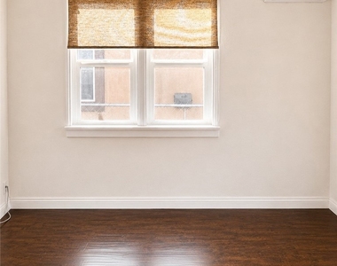 700 E State - Photo Thumbnail 3