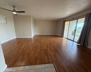 25861 Mccall Boulevard - Photo Thumbnail 16