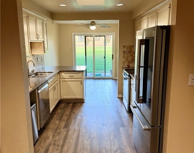 38441 Oaktree Loop - Photo Thumbnail 16