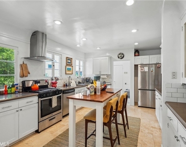6145 W 6th Street - Photo Thumbnail 15