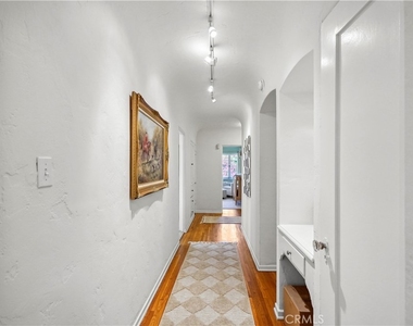 6145 W 6th Street - Photo Thumbnail 12