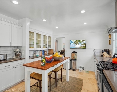 6145 W 6th Street - Photo Thumbnail 17