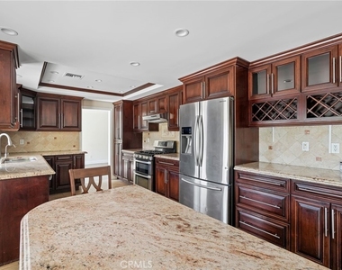 18835 Brasilia Drive - Photo Thumbnail 15