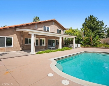 18835 Brasilia Drive - Photo Thumbnail 46