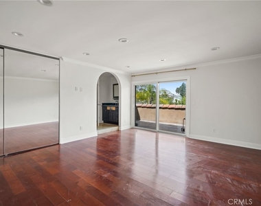 18835 Brasilia Drive - Photo Thumbnail 24