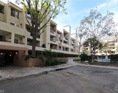 5510 Owensmouth Avenue - Photo Thumbnail 26