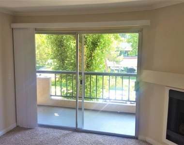 5510 Owensmouth Avenue - Photo Thumbnail 10