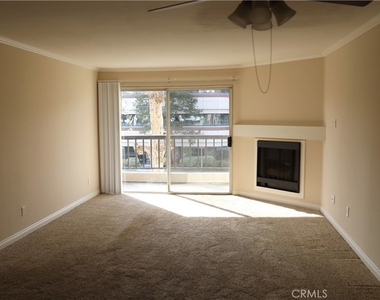 5510 Owensmouth Avenue - Photo Thumbnail 9