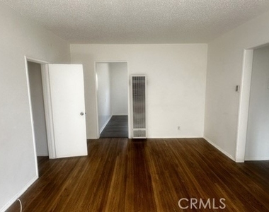 6821 11th Avenue - Photo Thumbnail 16