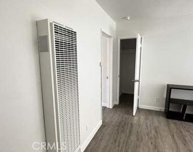 6821 11th Avenue - Photo Thumbnail 7
