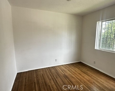 6821 11th Avenue - Photo Thumbnail 11