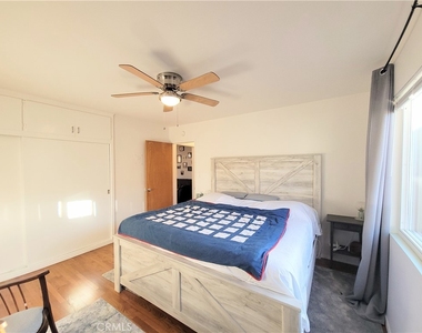 1023 E 1st - Photo Thumbnail 17