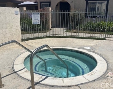 5770 Laguna - Photo Thumbnail 9
