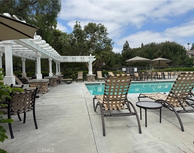2271 Yarbough - Photo Thumbnail 16