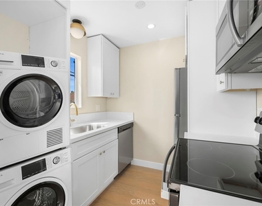 3020 E 3rd - Photo Thumbnail 9