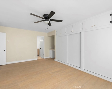 3020 E 3rd - Photo Thumbnail 12