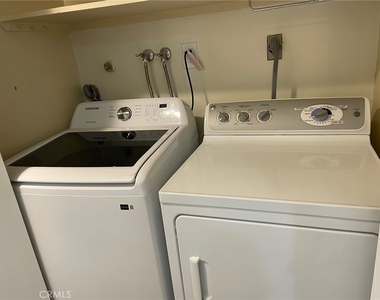 22925 Nadine Circle - Photo Thumbnail 9