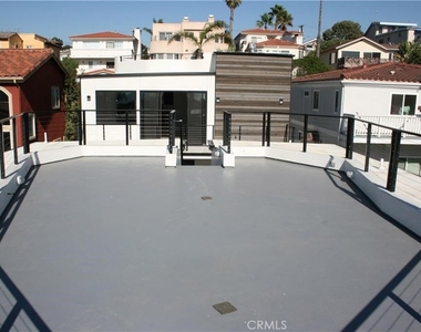 716 N Juanita Avenue - Photo Thumbnail 44