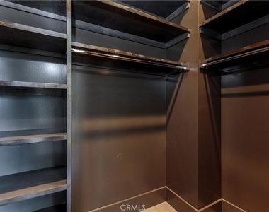 716 N Juanita Avenue - Photo Thumbnail 13