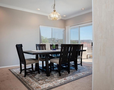 3804 W Sandia Creek - Photo Thumbnail 9