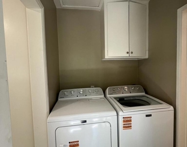 255 E Center Street - Photo Thumbnail 7