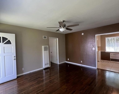 255 E Center Street - Photo Thumbnail 3