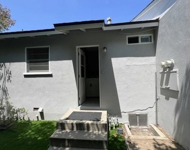 255 E Center Street - Photo Thumbnail 19