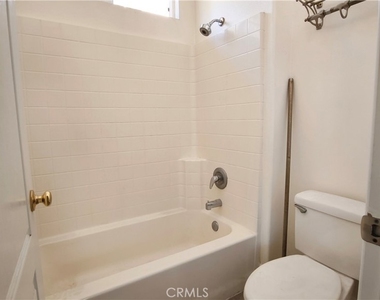 1506 Solvay Aisle - Photo Thumbnail 4