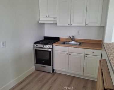 207 W La Paloma - Photo Thumbnail 5