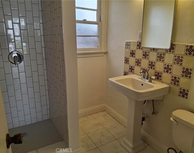 207 W La Paloma - Photo Thumbnail 10
