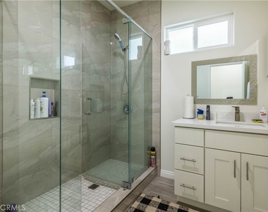 12751 Hazel Ave - Photo Thumbnail 14