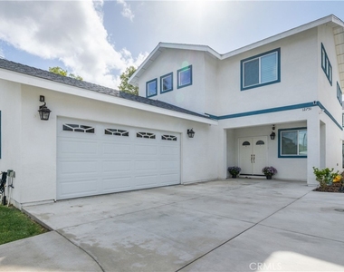 12751 Hazel Ave - Photo Thumbnail 2