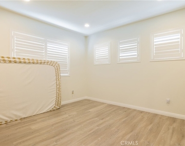 12751 Hazel Ave - Photo Thumbnail 25