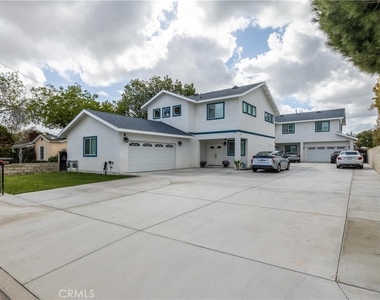 12751 Hazel Ave - Photo Thumbnail 30