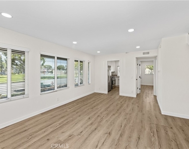 51 Golden Glen Street - Photo Thumbnail 1