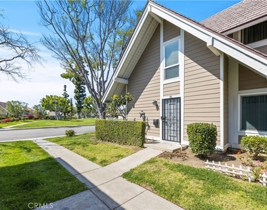 51 Golden Glen Street - Photo Thumbnail 20