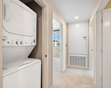 111 Bowery - Photo Thumbnail 9