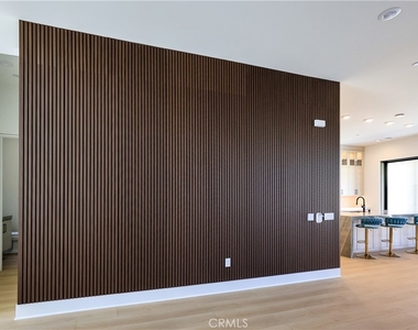 446 Ridgecrest - Photo Thumbnail 21
