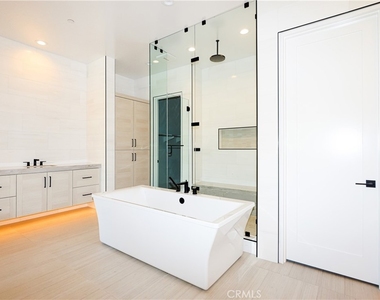 446 Ridgecrest - Photo Thumbnail 14