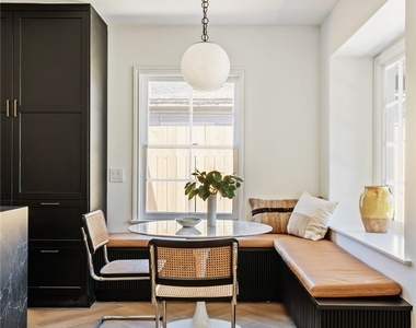 11110 Landale Street - Photo Thumbnail 16