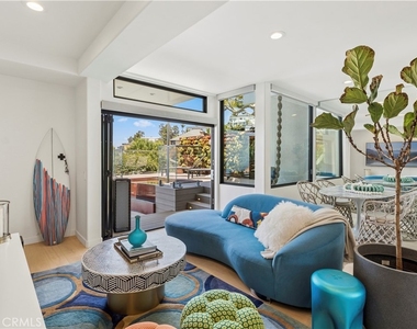750 Alta Vista - Photo Thumbnail 17