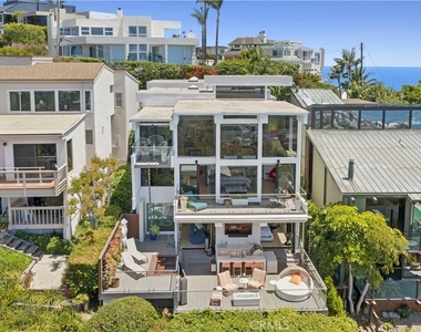 750 Alta Vista - Photo Thumbnail 1