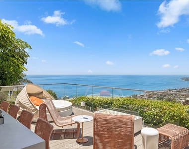 750 Alta Vista - Photo Thumbnail 19