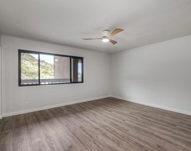 4705 Marina - Photo Thumbnail 10