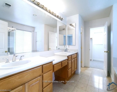 1199 Mirabeau Lane - Photo Thumbnail 12