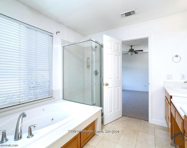 1199 Mirabeau Lane - Photo Thumbnail 13